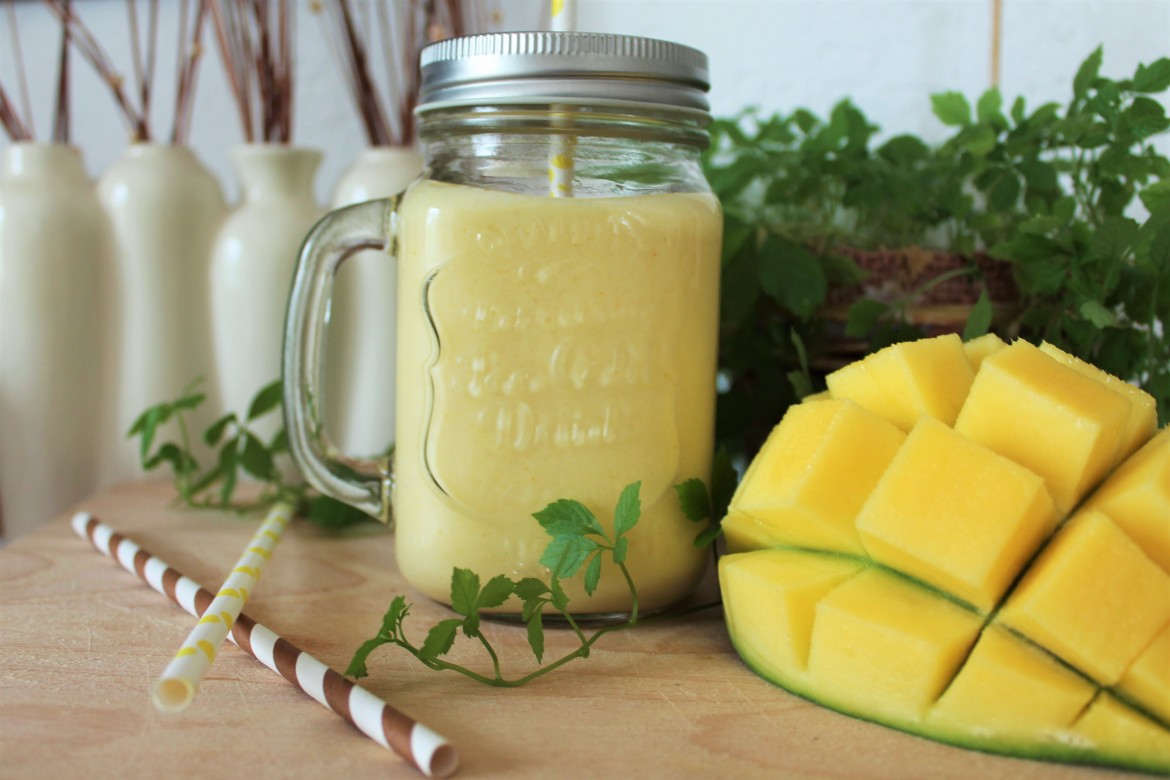 Mango Lassi Smoothie – www.candbwithandrea.com – Rezept 1 Mango Lassi Smoothie - www.candbwithandrea.com - Rezept 1
