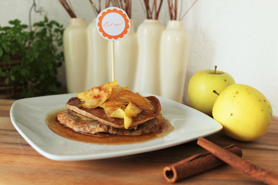 Apfelpfannkuchen - www.candbwithandrea.com - Rezept