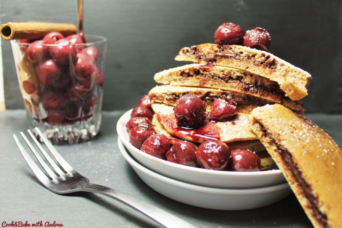 Pancakes.mit.Nutellafüllung.CandBwithAndrea