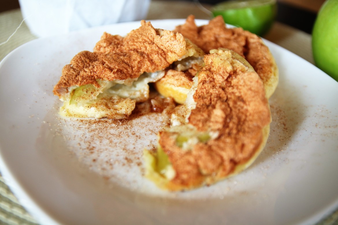 Apfelküchlein - www.candbwithandrea.com - Rezept 1