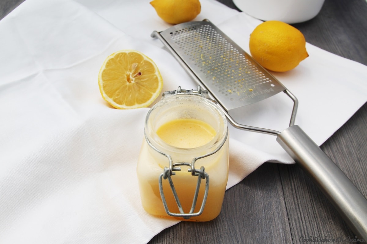 Lemon Curd - Zitronencreme - C&amp;B with Andrea