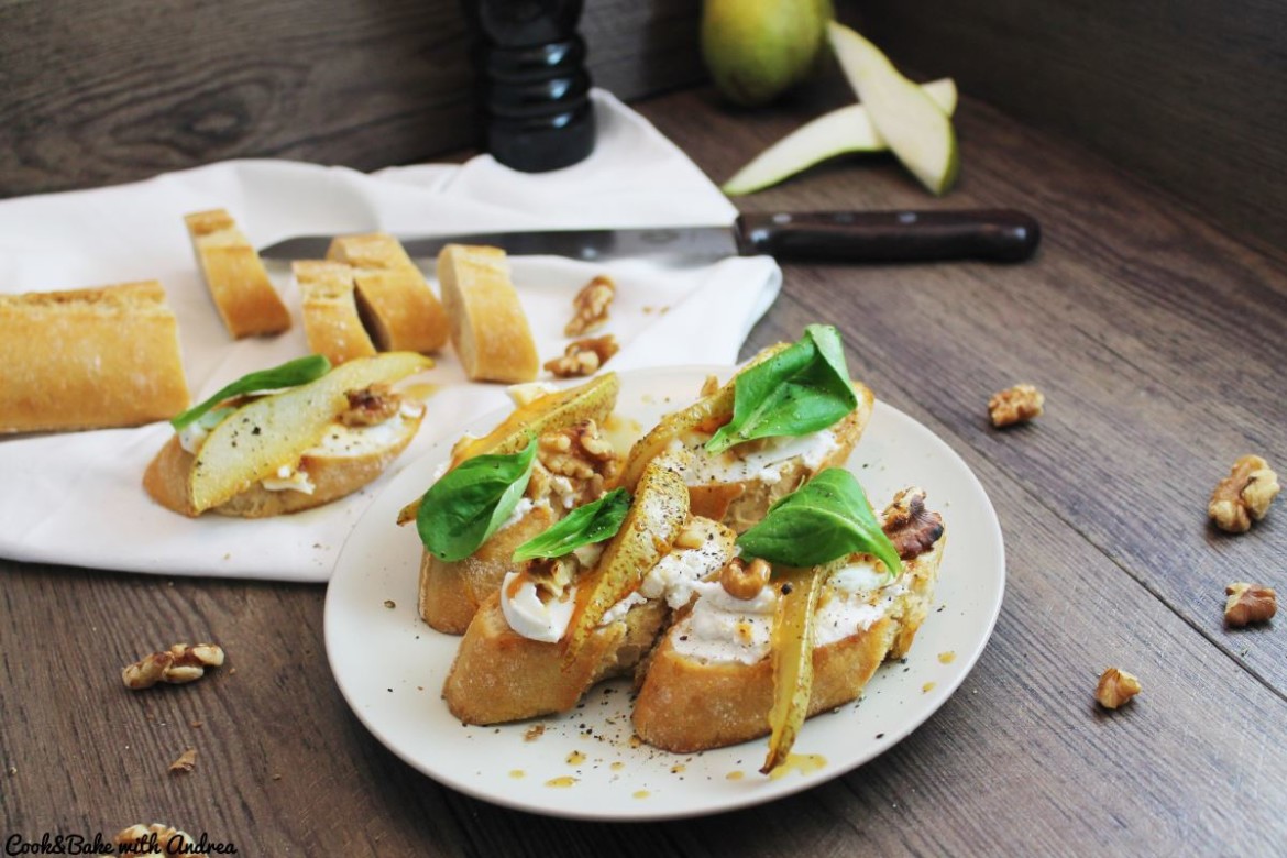 Bruschetta mit Ziegenkäse, Walnüssen und Birnen - C&amp;B with Andrea