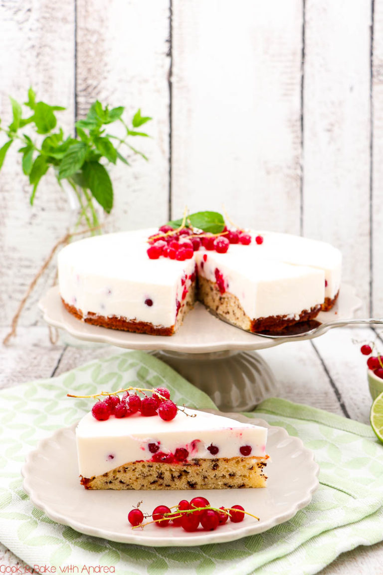 Johannisbeer-Joghurt-Torte mit Rührteig - C&amp;B with Andrea